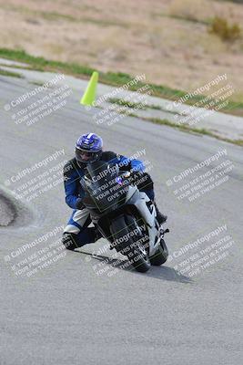 media/Mar-05-2023-TrackXperience (Sun) [[a95d40e56a]]/Group 2/session 2 turn 4/